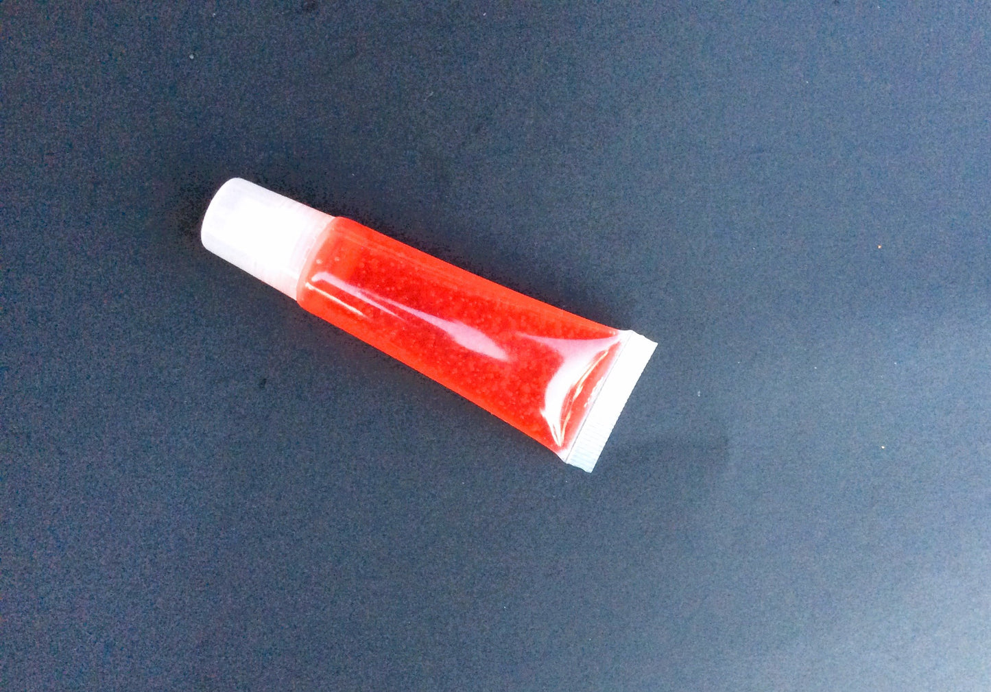 Lusious Lip Gloss in Tubes